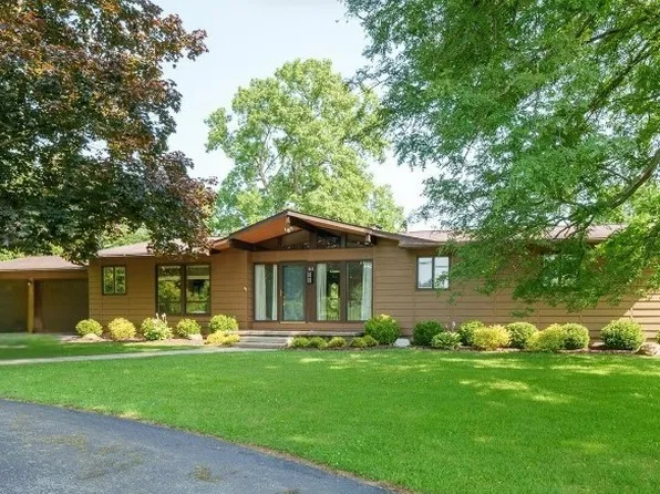 144 Bowen Rd, Churchville, NY 14428