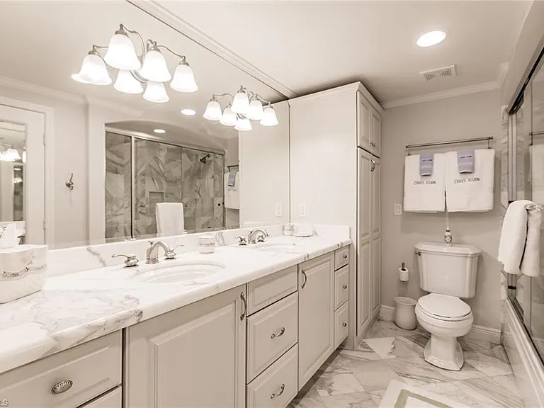2885 Gulf Shore Blvd N #302 — Photo 29