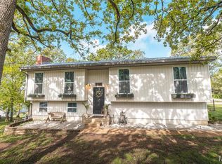 12052 Cedar Grove Rd, Rolla, MO 65401