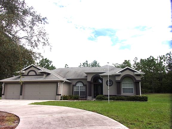 3rd image of 4221 N Chisholm Point