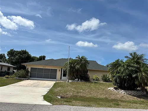 10123 Bay Ave Photo 1