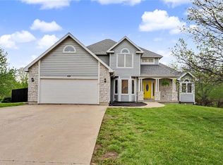 414 Flame Way, Baldwin City, KS 66006