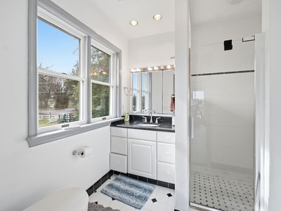11641 Glen Rd, Rockville, MD, 20854