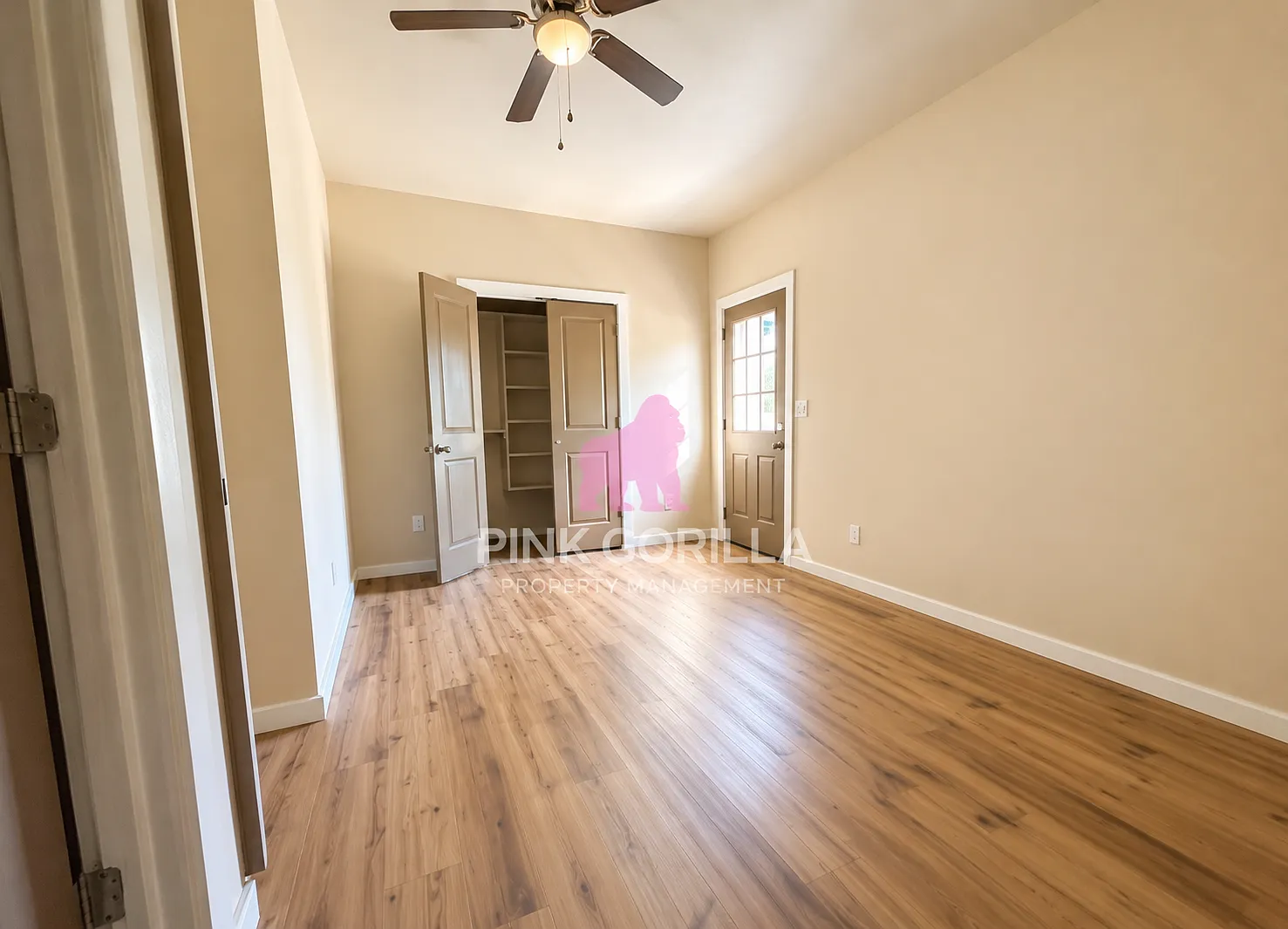 3 bed, 1110 sqft, $1,380 — Photo 3
