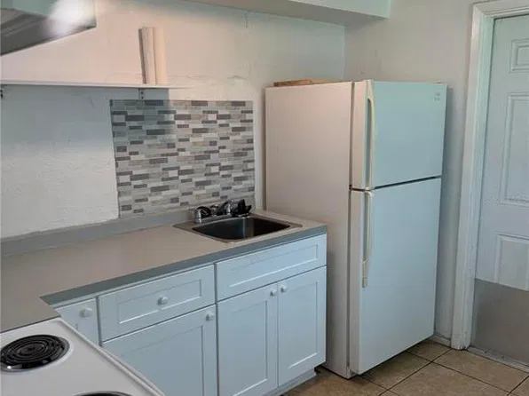 10180 106th Ter N, Largo, FL 33773