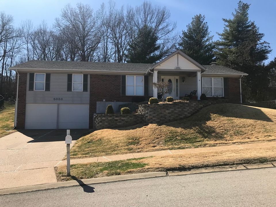 1st image of 5383 Royalfield Dr