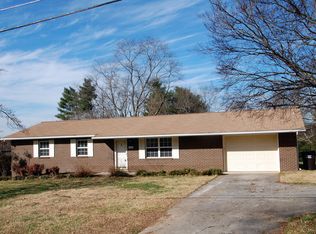 11049 Hughlan Dr, Knoxville, TN 37934