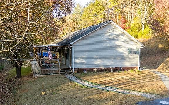 2nd image of 5458 Blumie Carswell Dr