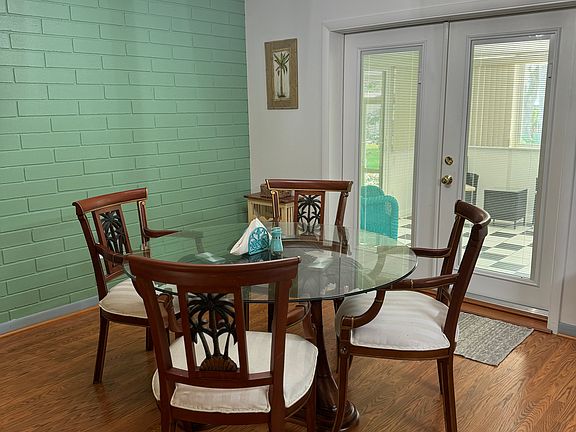 4th image of 2271 Hontoon Rd