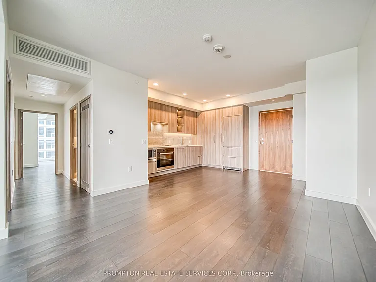 85 McMahon Dr #3108 — Photo 12