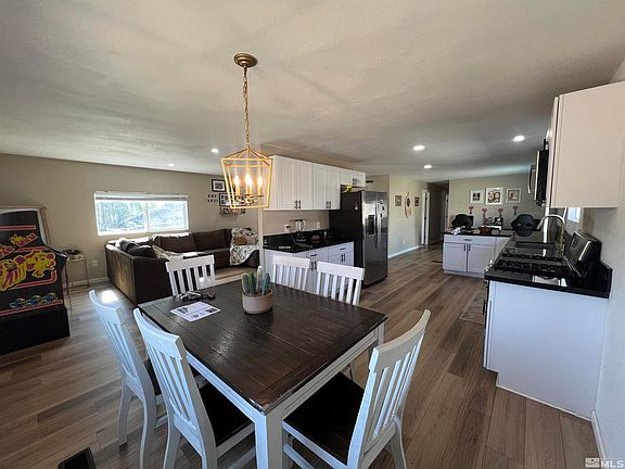 5th image of 4689 W Leonesio Dr