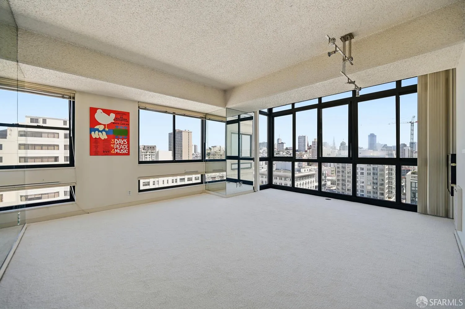 1 Daniel Burnham Ct APT 1018 - Photo 8