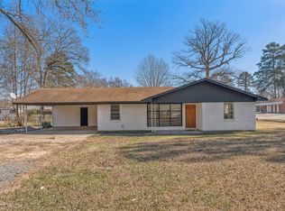612 S Cypress St, Vivian, LA 71082