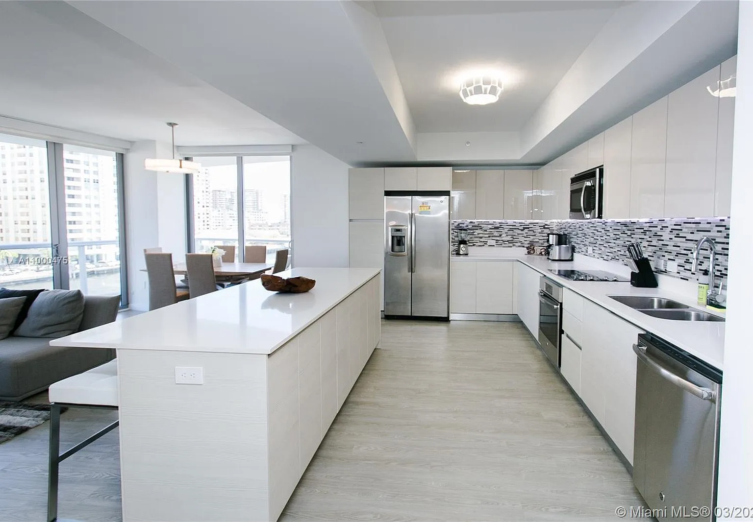 Beachwalk Condominium — Photo 3