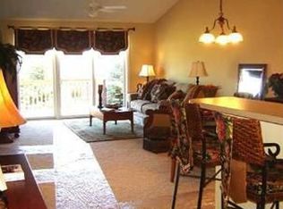 912 Joyce Ln, Saint Johns, MI 48879