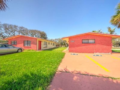 300 S Orlando Ave, Cocoa Beach, FL, 32931