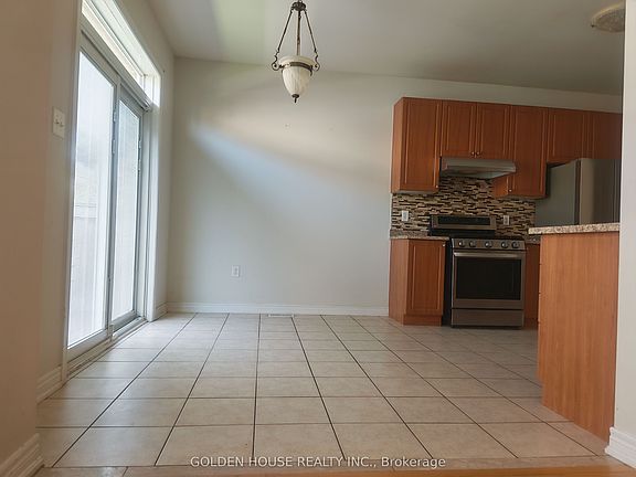 5th image of 59 Carness Cres