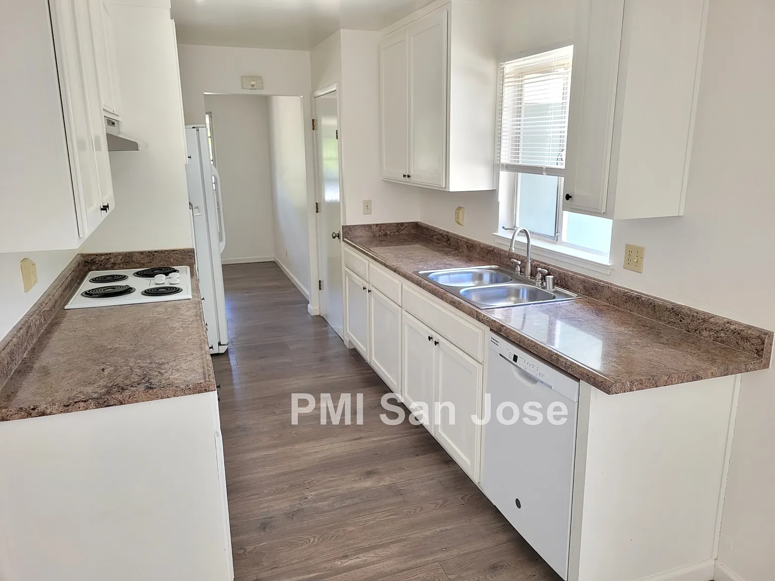 3Bed/2Bath Cupertino — Photo 2