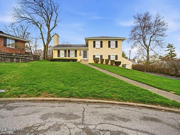 3rd image of 608 Cloverlea Rd