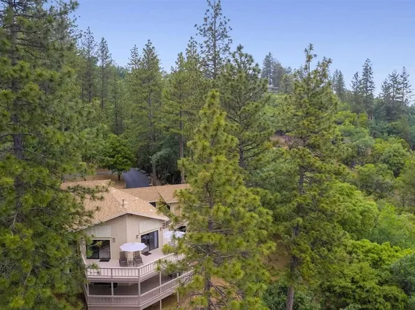 23894 Oxbow Ln S, Sonora, CA 95370