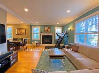 375 Lowell Ave, Newtonville, MA 02460