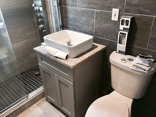 Rented by FS Marino Realty Inc | media 2