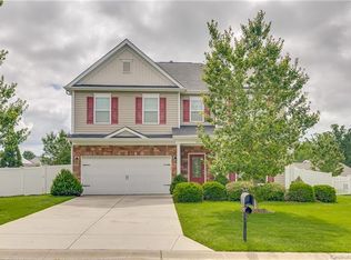 821 Lion Ln, Fort Mill, SC 29715