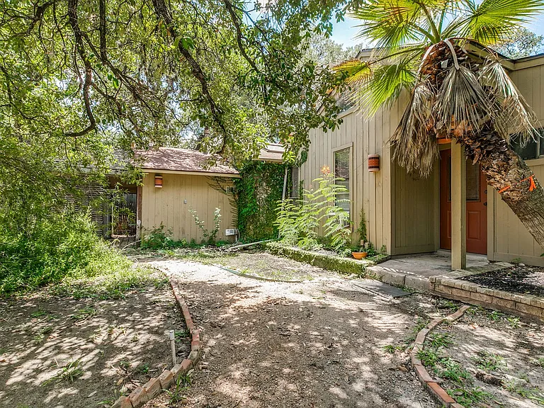 236 Castano Ave — Photo 25