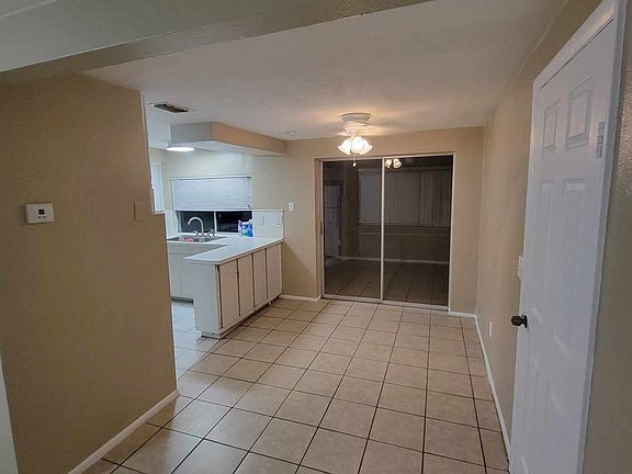 4th image of 3504 Cheswick Dr