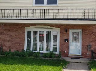 8816 Dee Rd UNIT D, Des Plaines, IL 60016