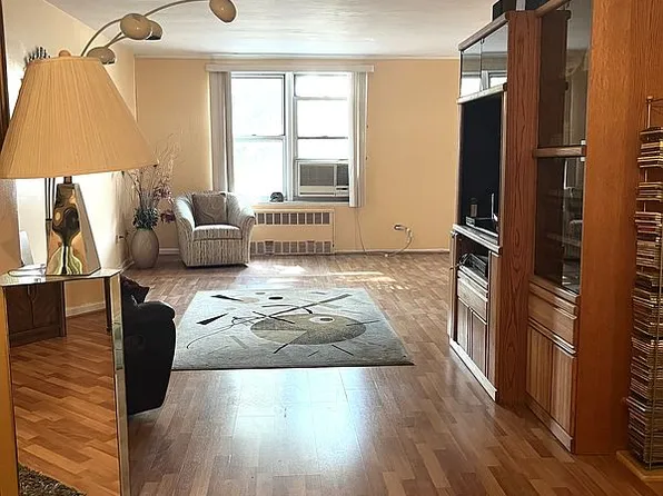 2626 Homecrest Ave APT 2H, Brooklyn, NY 11235