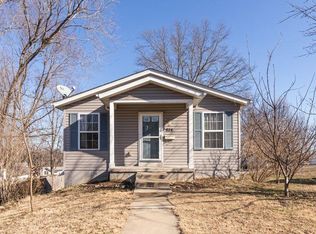 624 Ann St, Festus, MO 63028