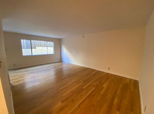 690 Mariposa Ave #104, Oakland, CA 94610