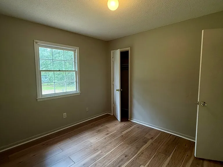 110 Dodd Cir — Photo 11