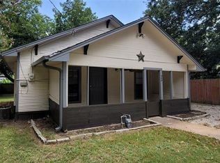 703 S Jefferson St, Kaufman, TX 75142