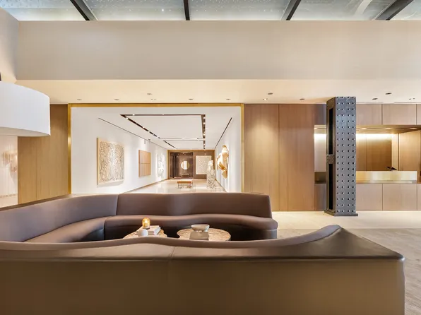 505 West 19th Street image 17 of 19