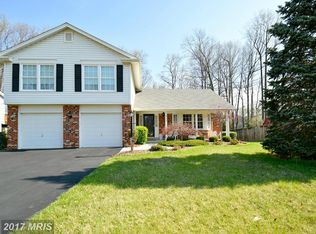 9706 Waterline Dr, Burke, VA 22015
