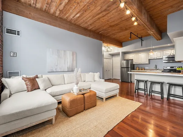 21 Wingate #402, Haverhill, MA 01810