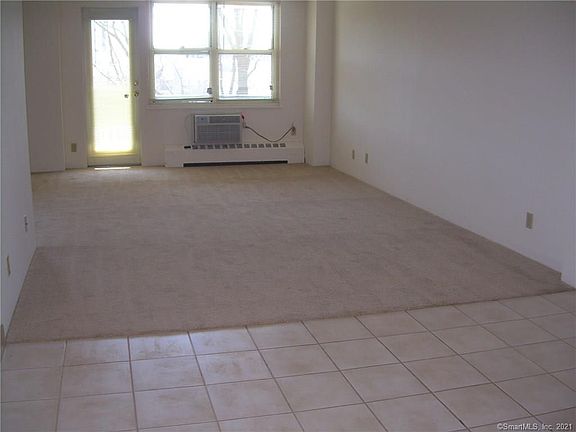 2nd image of 95A Morgan St #2G