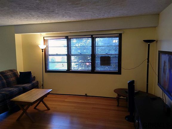 3rd image of 7406 Ivy Lane Dr