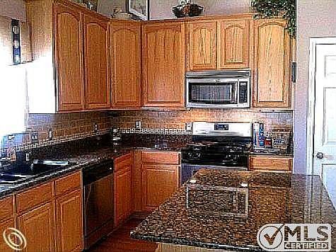 4th image of 26610 Parkside Dr
