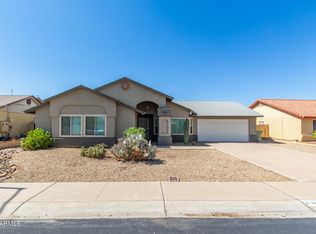 8761 W Cavalier Dr, Glendale, AZ 85305