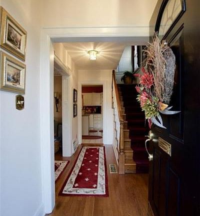 2nd image of 4115 Staunton Ave SE