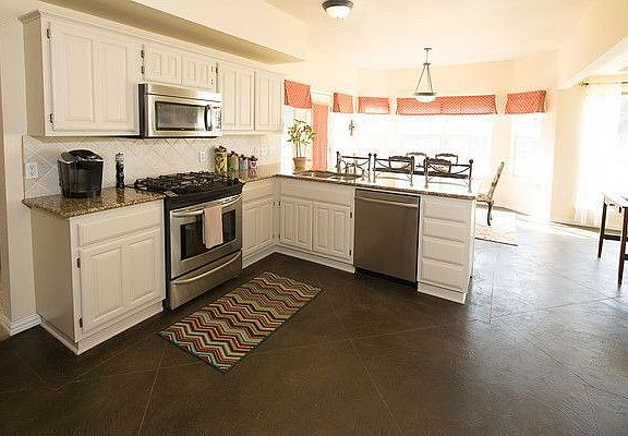 Stainless appliances