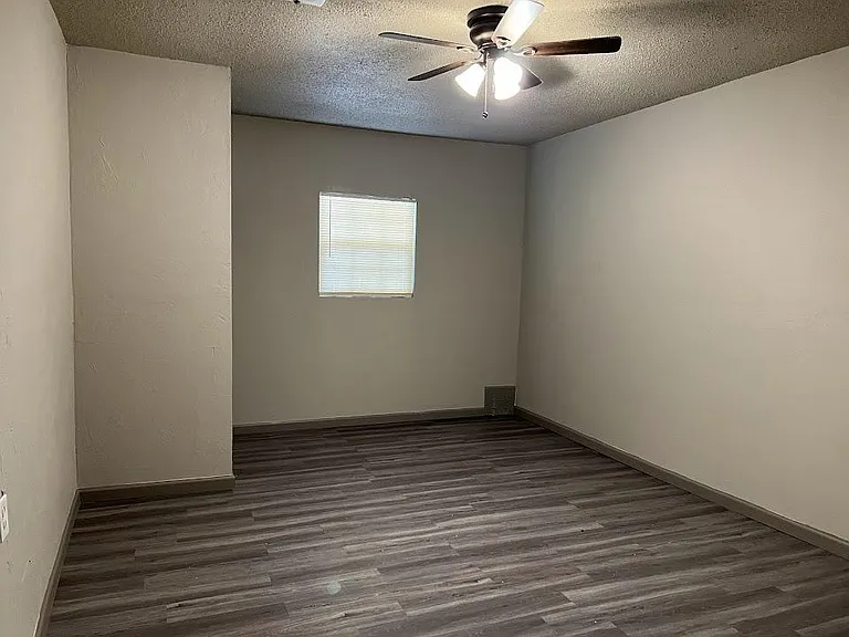 3313 Neighbors Ln — Photo 6