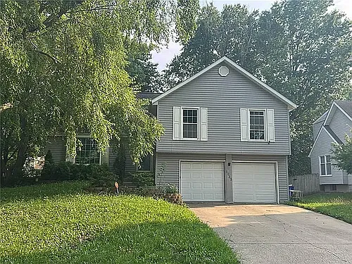 1935 E Sheridan Bridge Ln Photo 1