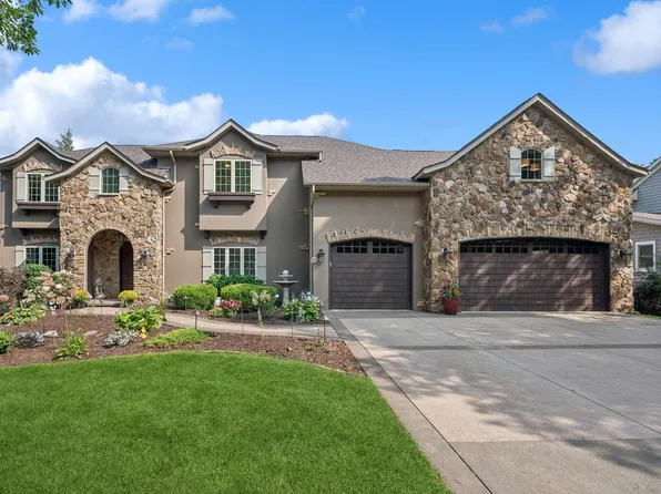 60 Crabapple Ln, Tonka Bay, MN 55331