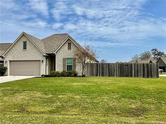 2nd image of 147 Summer Cypress Ln