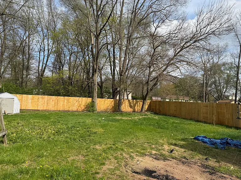 52854 Francis St — Photo 2