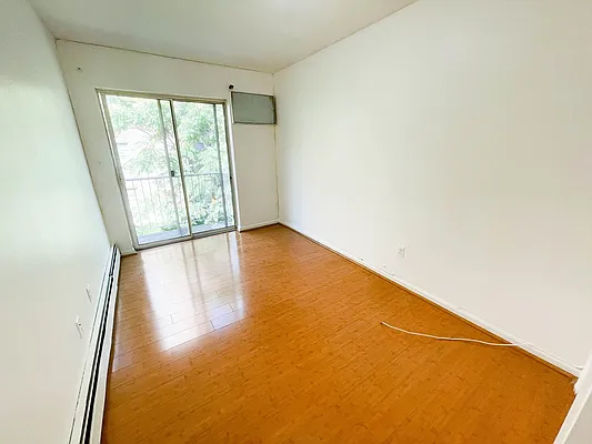 Rented by Showcase Realty | media 3